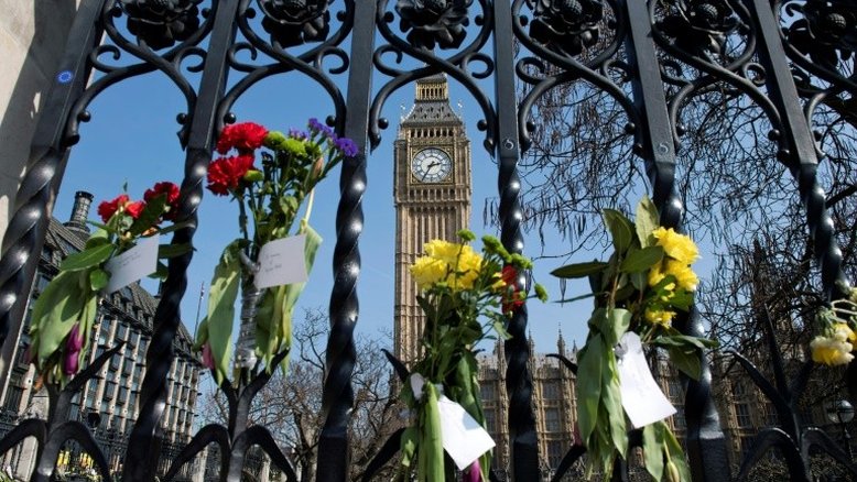 Polícia descarta relação entre autor de atentado em Londres e extremistas