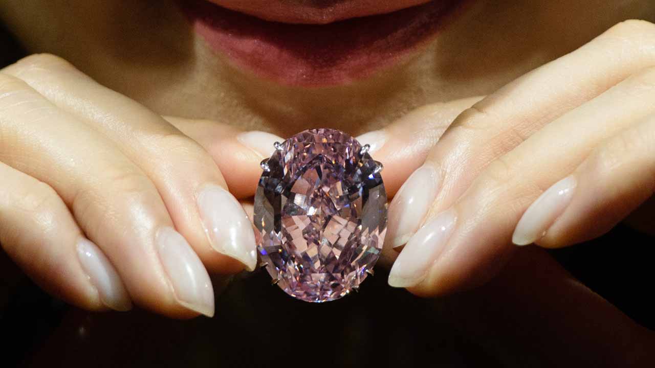 Leilão de diamante na Sotheby's aceitará pagamento em criptomoedas