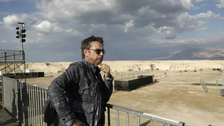 Jean-Michel Jarre fará show para alertar sobre desaparecimento do Mar Morto