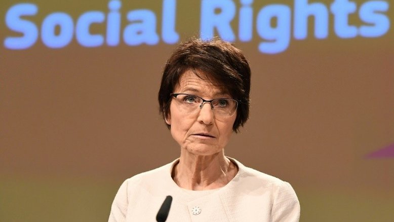 Comissão Europeia quer reforçar direitos sociais para frear eurocéticos
