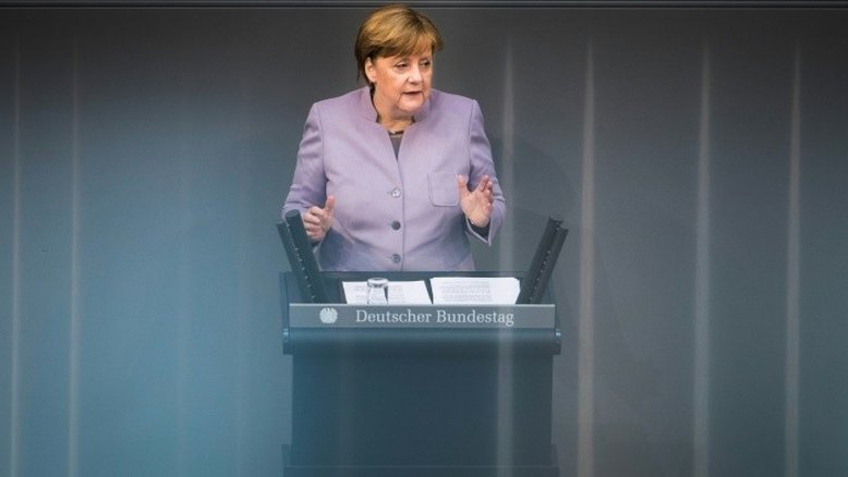 Merkel diz que relações UE-Turquia estão 'muito afetadas' por evolução no país