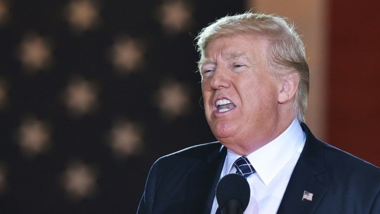 Trump lança 'maior corte de impostos da história' dos EUA