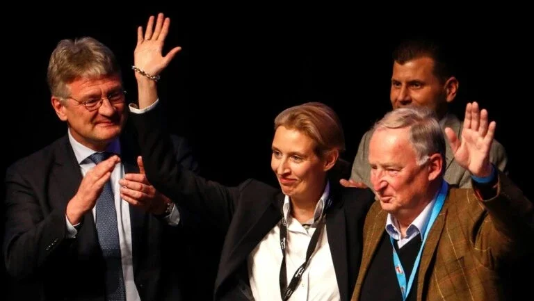 Partido anti-imigração alemão elege dupla para dirigir campanha para legislativas