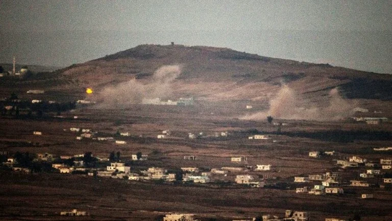 Bombardeio israelense contra campo militar deixa três mortos na Síria