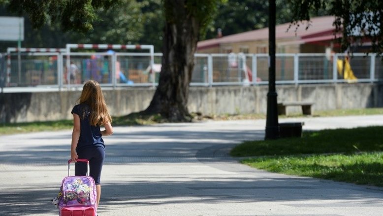 Padre espanhol é absolvido de acusação de pedofilia