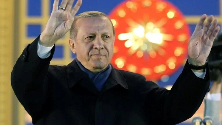 Erdogan se reunirá com Trump em maio