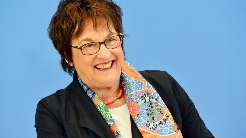 Alemanha revisa previsão de crescimento para 2017 a 1,5%