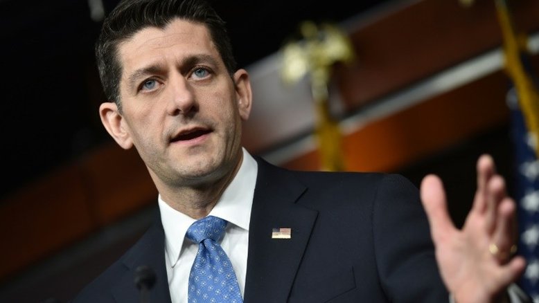 Políticos americanos apoiam ataque à Síria mas pedem estratégia