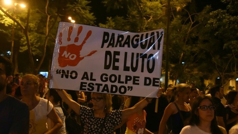 Persistem manifestações contra reeleição presidencial no Paraguai
