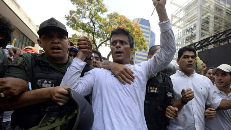 Oposição venezuelana exige liberdade dos 'presos políticos'