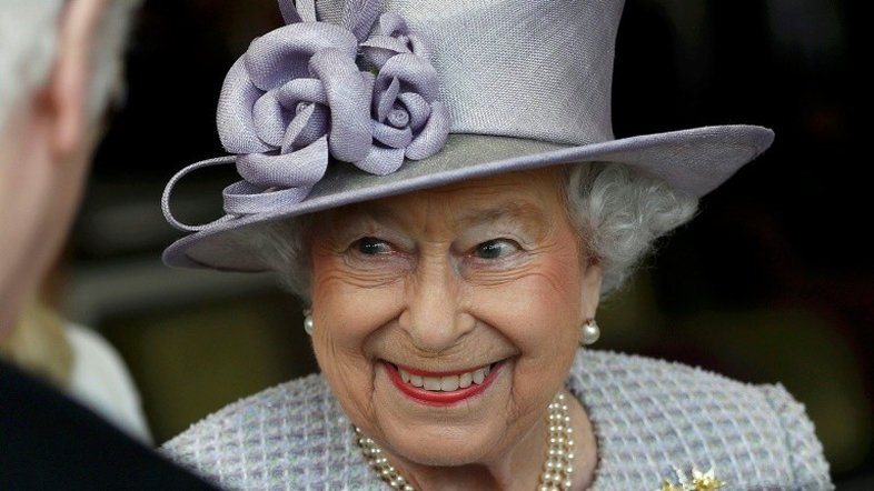 Elizabeth II faz 91 anos sem sinais de abandonar o trono