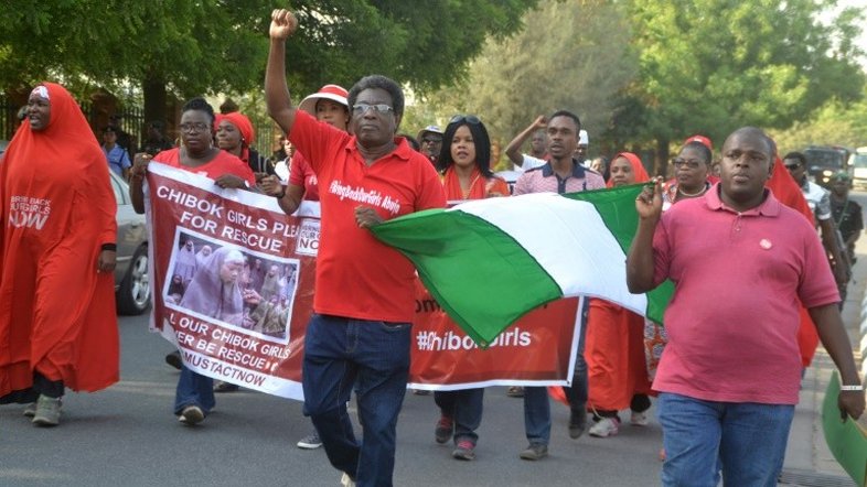 Nigéria se mobiliza três anos após sequestro das alunas de Chibok