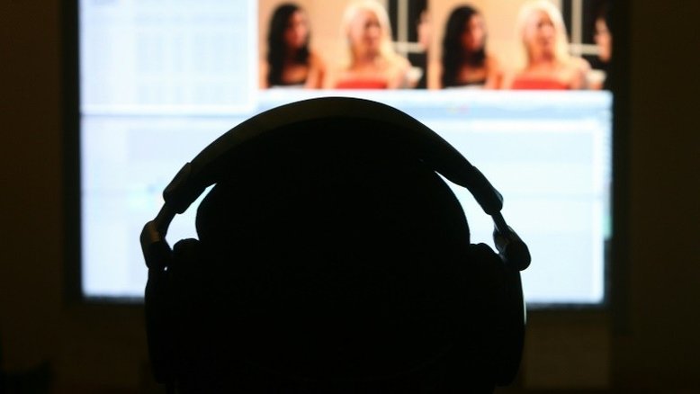 Mais de 100 homens detidos no Canadá por procurar sexo com menores