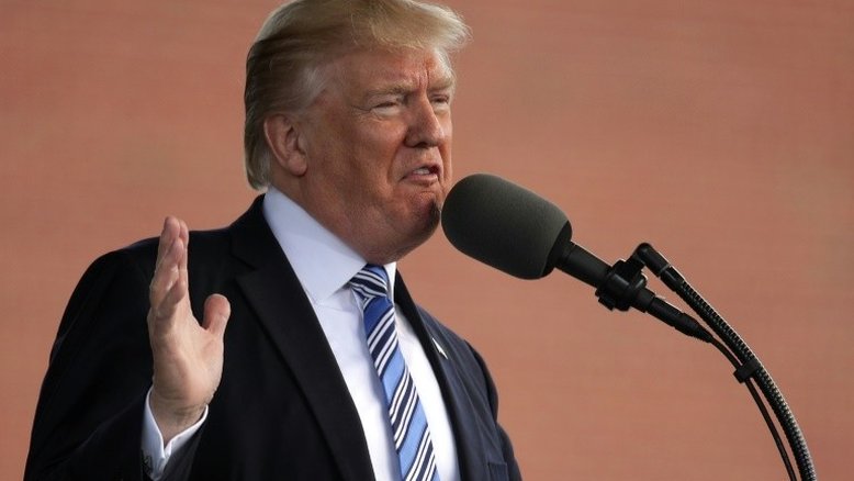 Kremlin diz que suposta divulgação de segredos por Trump é 'nonsense'
