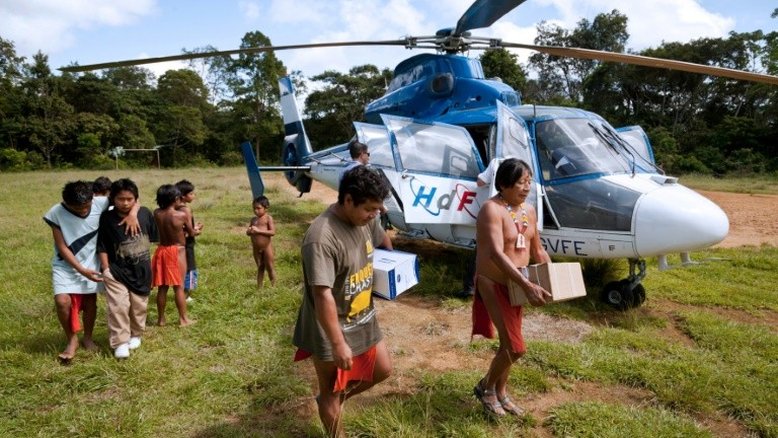 Indígenas Wayampi, da Guiana francesa, votam 'às cegas'