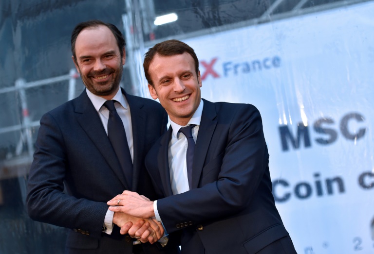 Macron e Philippe em busca de um Governo de consenso