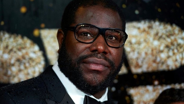 Steve McQueen realizará documentário autorizado do rapper Tupac