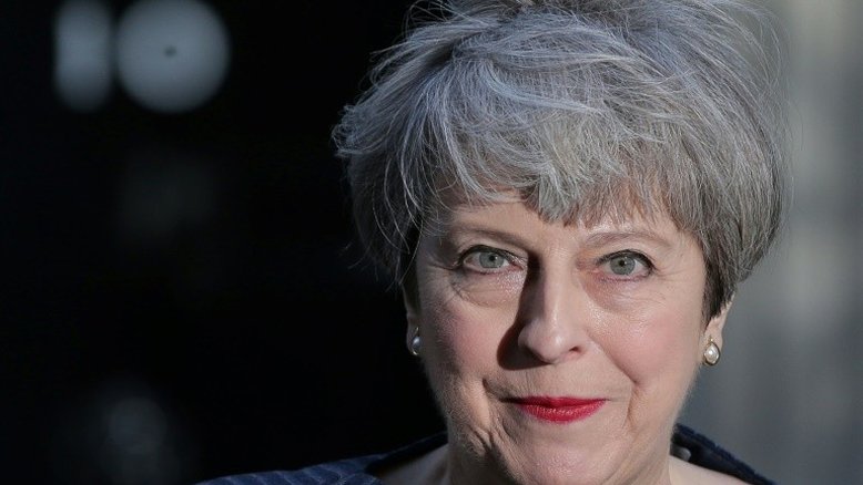 Ciberataque contra hospitais britânicos fez parte de 'ataque internacional' (May)