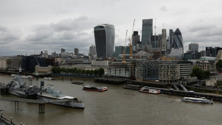 Bruxelas pode receber parte de atividades financeiras em Londres após Brexit