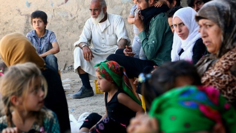 Síria: crianças de Raqa ajudam grupo de civis a fugir do EI