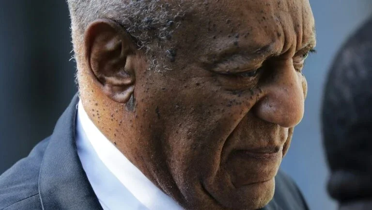 Júri do processo de Bill Cosby retoma deliberações