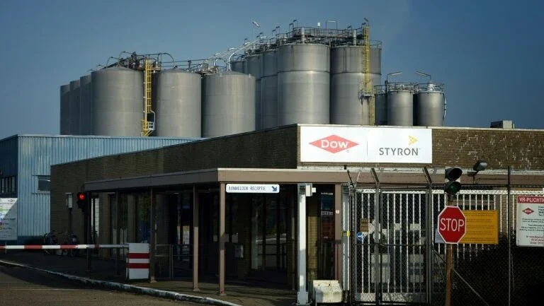 EUA dá luz verde à fusão entre Dow Chemical e DuPont