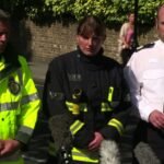 Bebê sobrevive ao ser jogado de prédio em chamas em Londres