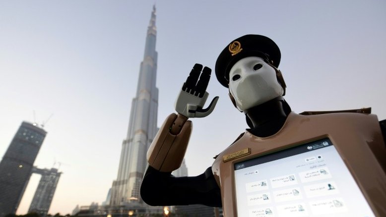 Primeiro robô a serviço da polícia de Dubai