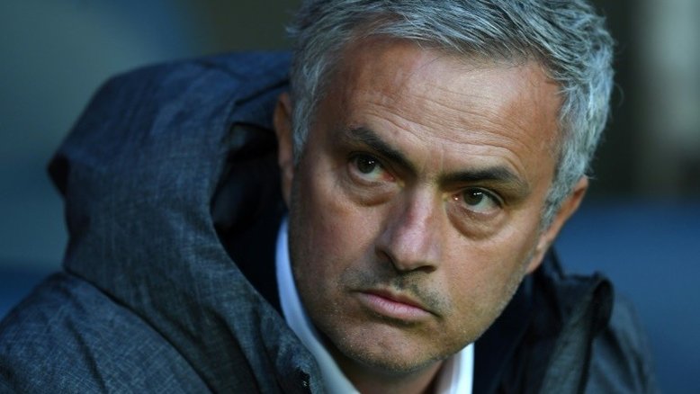 José Mourinho gasta mais de R$ 2 milhões após dois anos morando em hotel