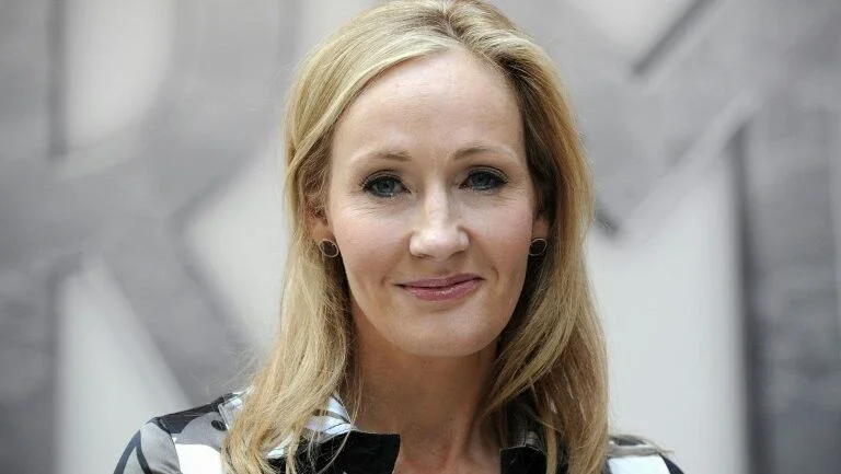 J.K.Rowling celebra os 20 anos de 