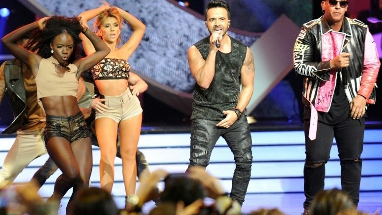 Luis Fonsi e Daddy Yankee condenam a  versão de Maduro de 'Despacito'