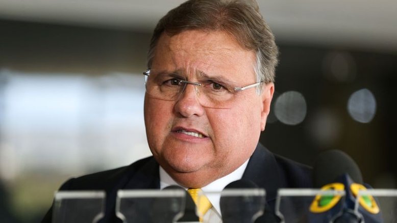 PF prende Geddel Vieira e ex-ministro deve ficar preso em Brasília