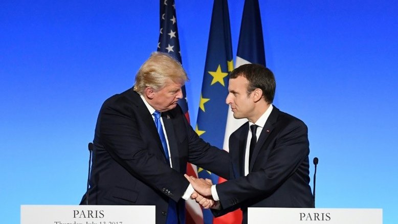 Trump afirma em Paris que 'algo pode acontecer' em relação ao Acordo do Clima