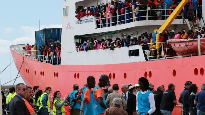 Itália pede a portos europeus acesso a embarcações de migrantes