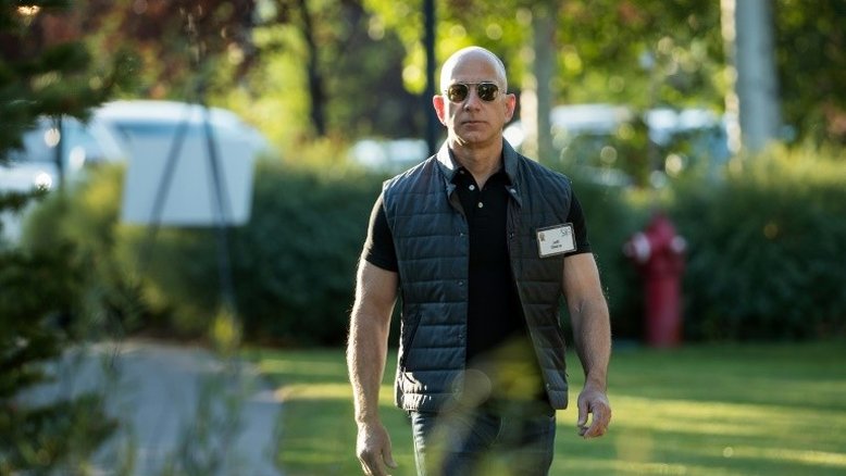 Fundador da Amazon é homem mais rico do mundo