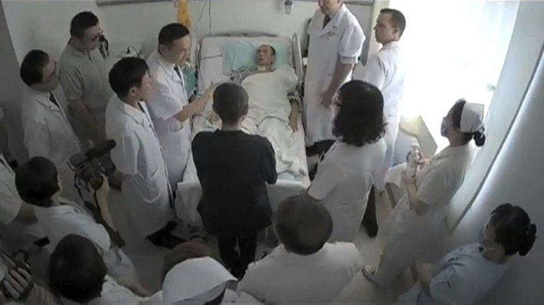 Família do Nobel da Paz Liu Xiaobo rejeita respiração artificial