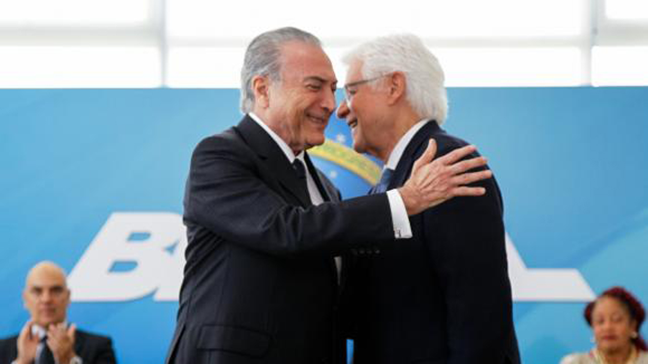 'Não há irregularidade por parte de Michel Temer e Moreira Franco', diz MDB