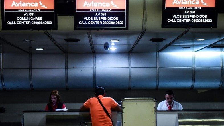 Venezuela cada vez mais isolada pela fuga das companhias aéreas