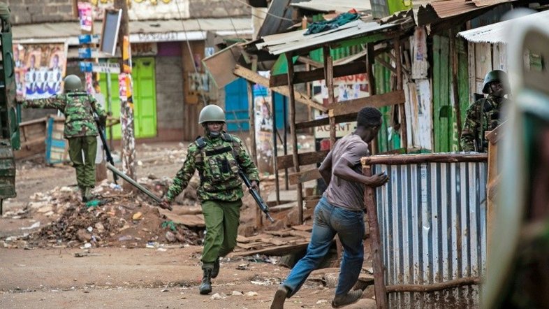 Uhuru Kenyatta, reeleito presidente do Quênia ante rechaço da oposição