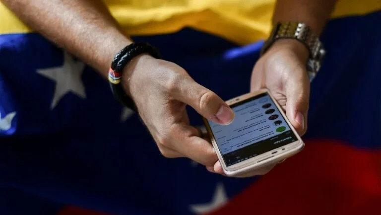 Ciberataque deixa sete milhões de venezuelanos sem rede de celular