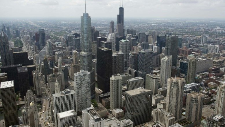 Procurador-geral dos EUA critica 'cidade-santuário' de Chicago