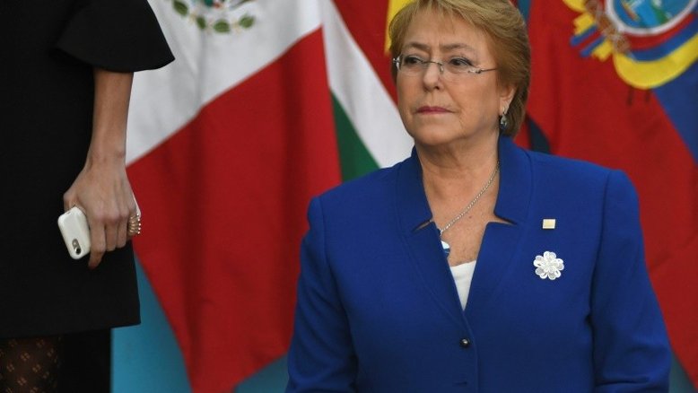 Chile: Bachelet apresenta projetos para reformar previdência de Pinochet