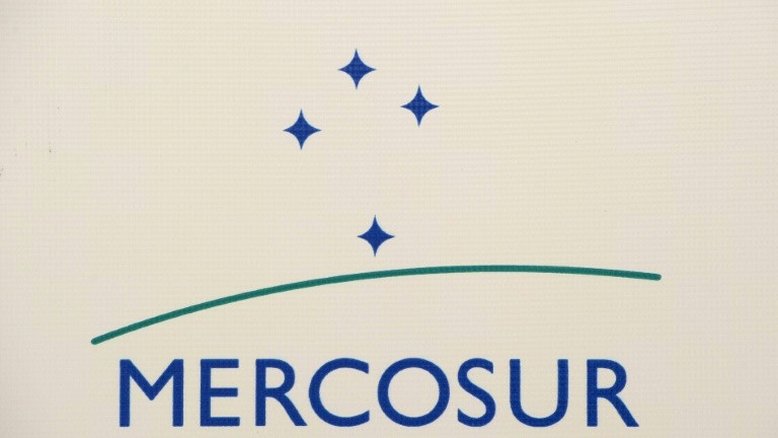 Uruguai pede reunião do Mercosul sobre reforma trabalhista brasileira