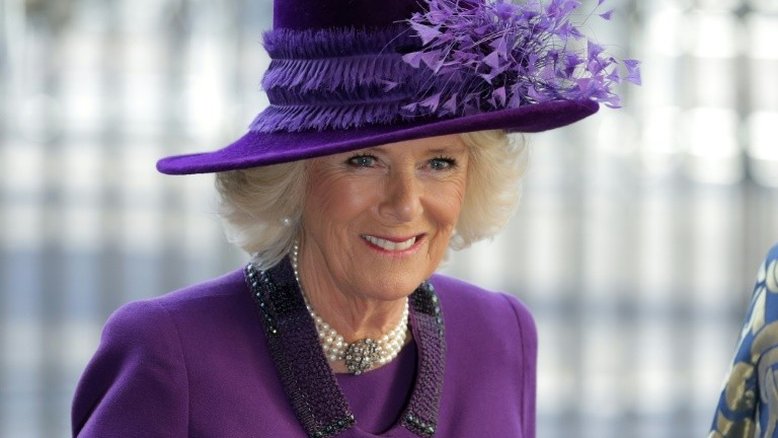 Camilla Parker Bowles, nêmesis de Diana, vive trégua com britânicos