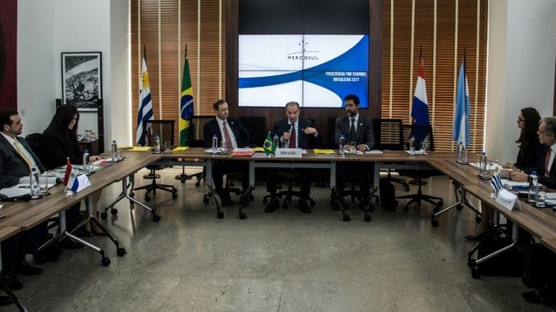 Venezuela é suspensa do Mercosul por 'ruptura da ordem democrática'