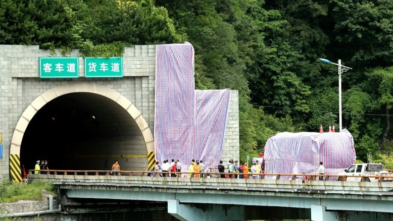 Acidente de ônibus deixa 36 mortos no norte da China