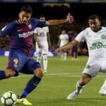 Barcelona faz 5 a 0 na Chapecoense em dia de homenagens e volta de Alan Ruschel