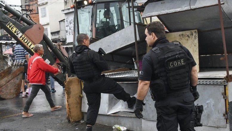 Rio registra 100 policiais mortos em 2017