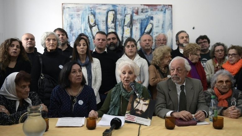Avós da Praça de Maio revelam casos de grávidas mortas na ditadura