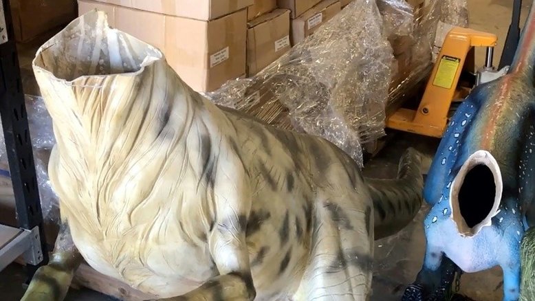 Dinossauros são decapitados em museu na Austrália